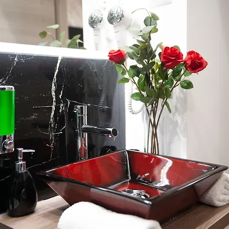 Starhome Navona