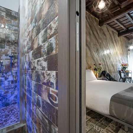 Starhome Navona Rome