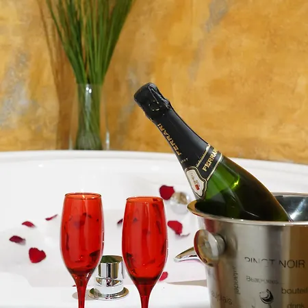 Starhome Navona Guest house 4*