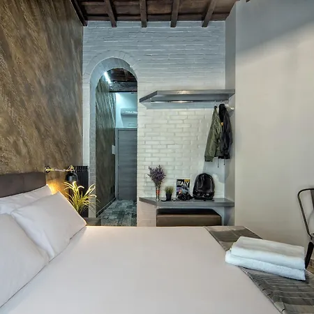 Starhome Navona Rome
