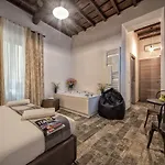 Starhome Navona 4*